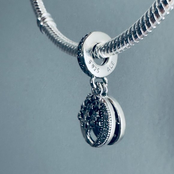 Authentic Pandora Family Tree & Galaxy Moon Stars Shimming Midnight Royal Blue - Picture 2 of 5